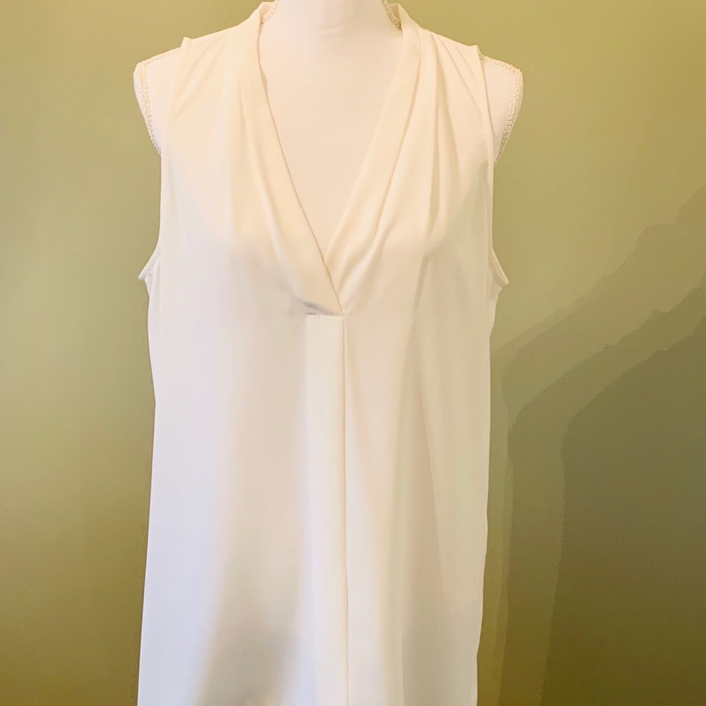 Vince Camuta Sleeveless White Blouse